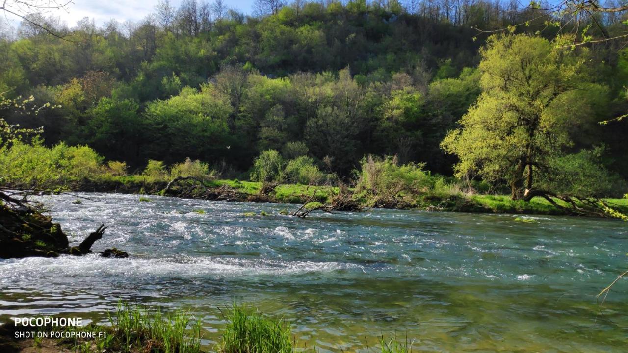 Smaragd River Near Rastoke & Plitvice Lakes Slunj Eksteriør billede
