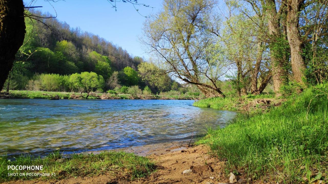 Smaragd River Near Rastoke & Plitvice Lakes Slunj Eksteriør billede